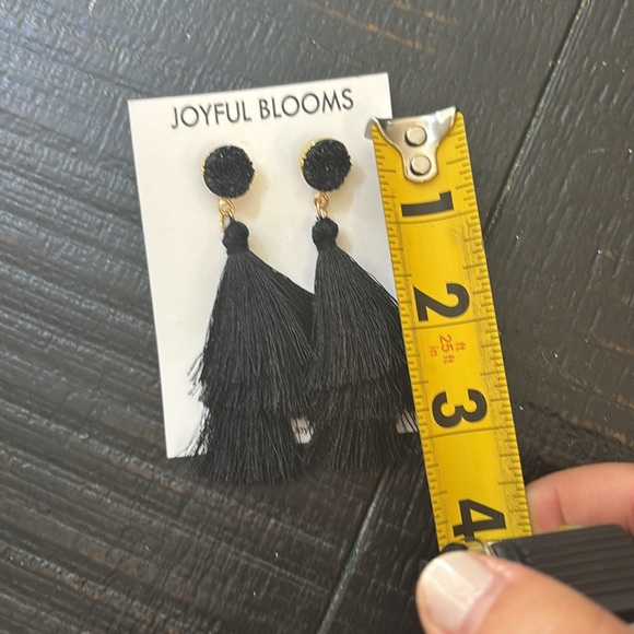 🎈4 LISTINGS FOR $20!! Black Tassel Drop Earrings with Faux Crystal Stones Studs - Picture 2 of 4